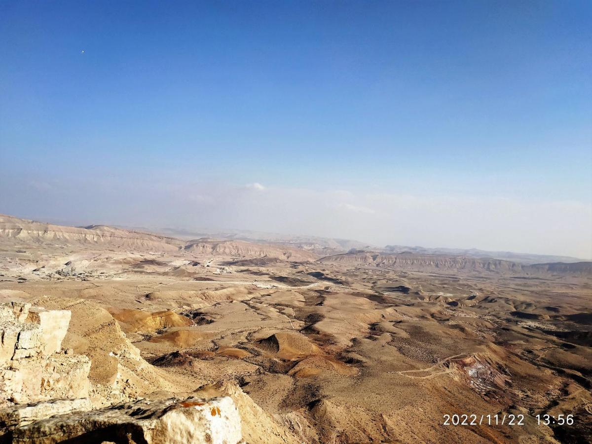 Glezant Lägenhet Mitzpe Ramon Exteriör bild